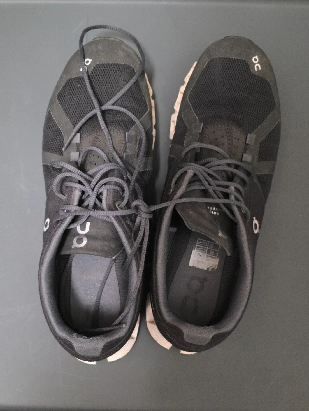 On Running Men’s Black Athletic Shoes with Light Beige Sole